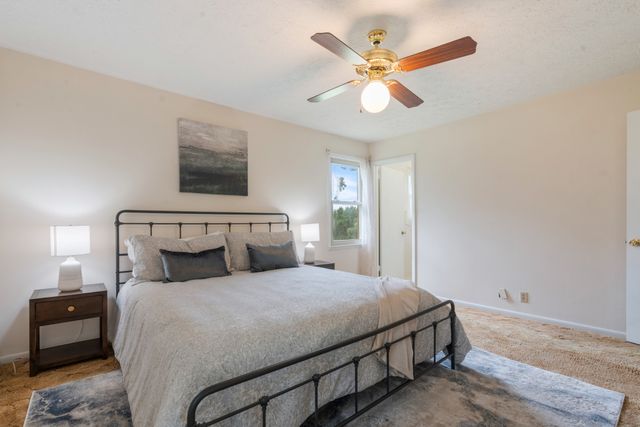 2054 Ridgecrest Cir, Dickson, TN 37055