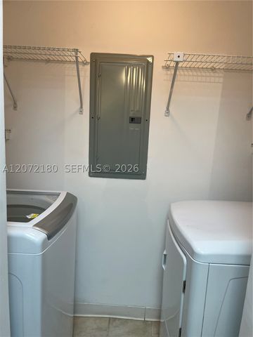 2000 N Bayshore Dr 205, Miami, FL 33137