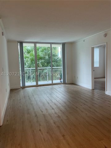 2000 N Bayshore Dr 205, Miami, FL 33137