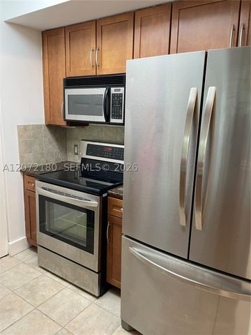 2000 N Bayshore Dr 205, Miami, FL 33137