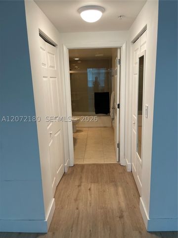 2000 N Bayshore Dr 205, Miami, FL 33137