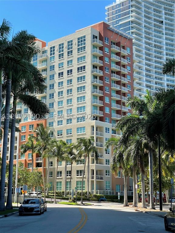 2000 N Bayshore Dr 205, Miami, FL 33137
