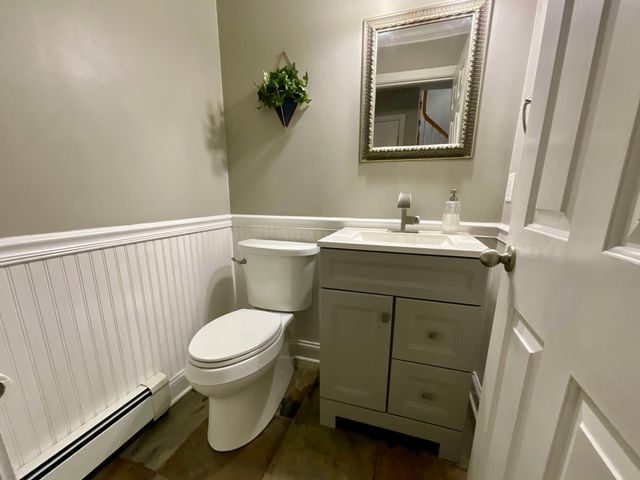 8 Anderson Ln, Grafton, MA 01536