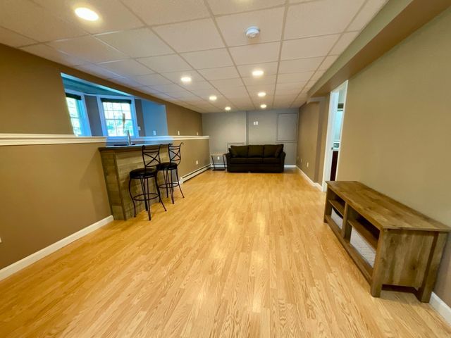 8 Anderson Ln, Grafton, MA 01536