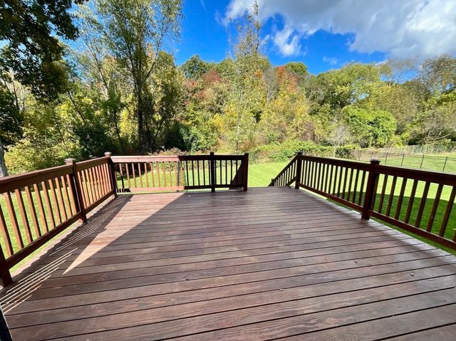 8 Anderson Ln, Grafton, MA 01536