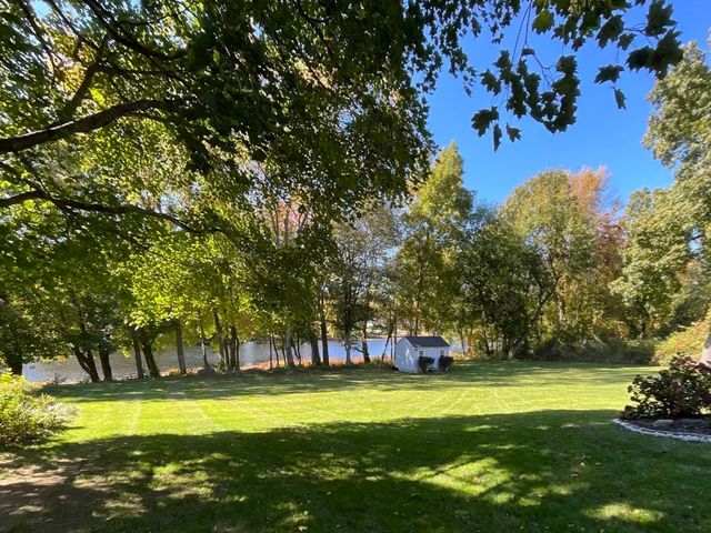 8 Anderson Ln, Grafton, MA 01536