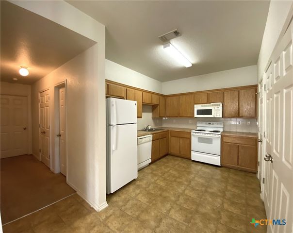 2910 Ashley Drive 2912, Copperas Cove, TX 76522