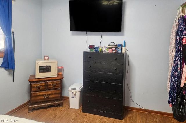 1115 Birch Lane, Cleveland, OH 44109