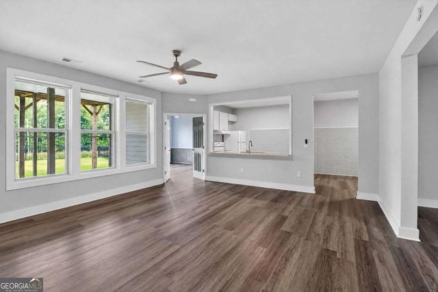 408 Cottonwood Circle, Peachtree City, GA 30269