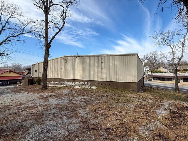 11 S Grove Street, Dahlonega, GA 30533