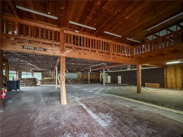 11 S Grove Street, Dahlonega, GA 30533