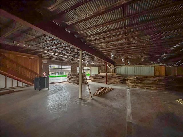 11 S Grove Street, Dahlonega, GA 30533