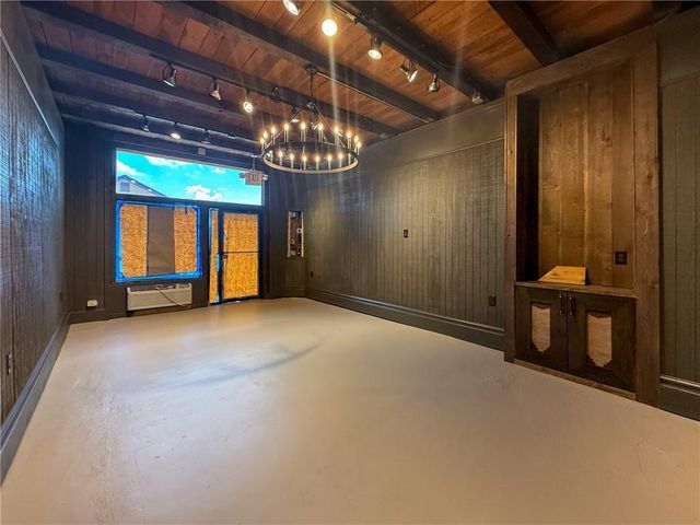 11 S Grove Street, Dahlonega, GA 30533