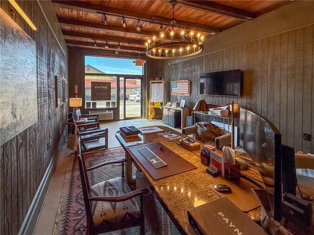 11 S Grove Street, Dahlonega, GA 30533