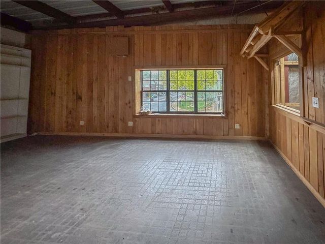 11 S Grove Street, Dahlonega, GA 30533