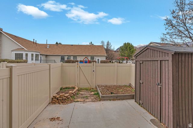 986 N INDEPENDENCE AVE, Provo, UT 84604