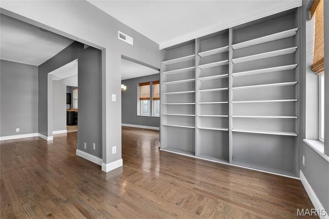 5544 Waterman Boulevard 3W, St Louis, MO 63112