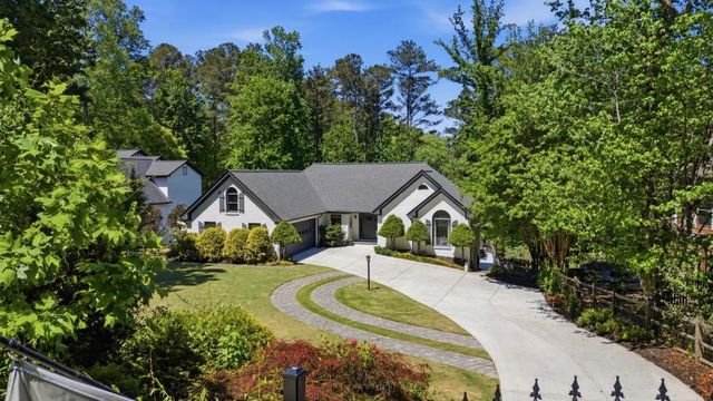 6422 Old Shadburn Ferry Road, Buford, GA 30518