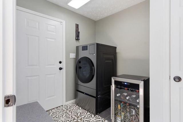 6422 Old Shadburn Ferry Road, Buford, GA 30518