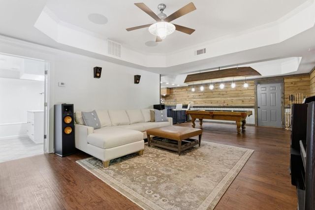 6422 Old Shadburn Ferry Road, Buford, GA 30518