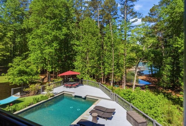 6422 Old Shadburn Ferry Road, Buford, GA 30518