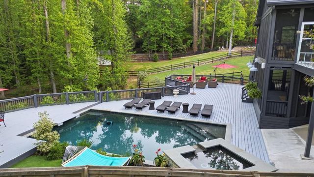 6422 Old Shadburn Ferry Road, Buford, GA 30518