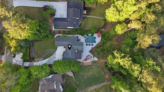 6422 Old Shadburn Ferry Road, Buford, GA 30518