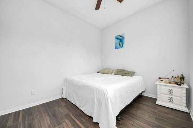 3011 Layne Street, La Porte, TX 77571