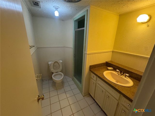 3901 Midway Drive, Temple, TX 76502