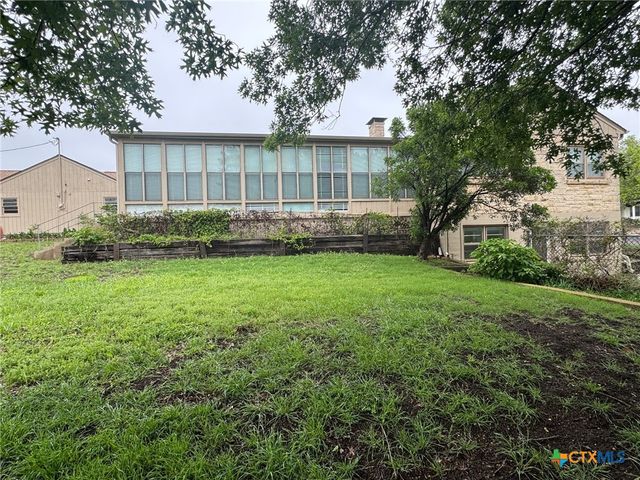 3901 Midway Drive, Temple, TX 76502
