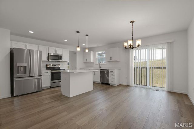 5601 Sun Bear Drive, House Springs, MO 63051