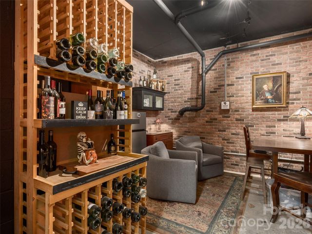 95 Merrills Chase Road, Asheville, NC 28803