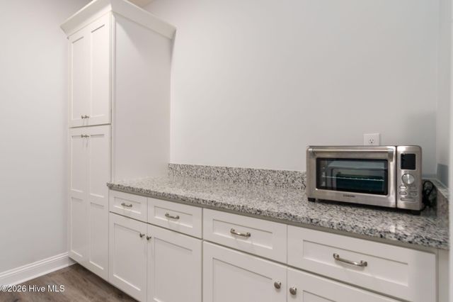 610 Bright Harvest Drive, Maysville, NC 28555