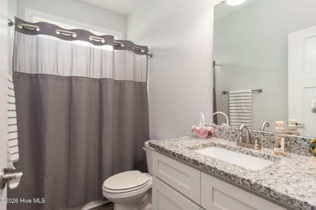 610 Bright Harvest Drive, Maysville, NC 28555