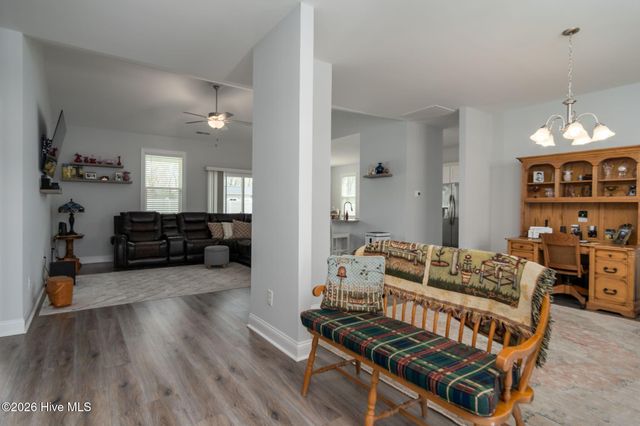 610 Bright Harvest Drive, Maysville, NC 28555