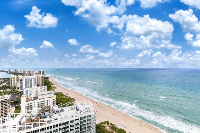 3000 N OCEAN Drive PH-A, Singer Island, FL 33404