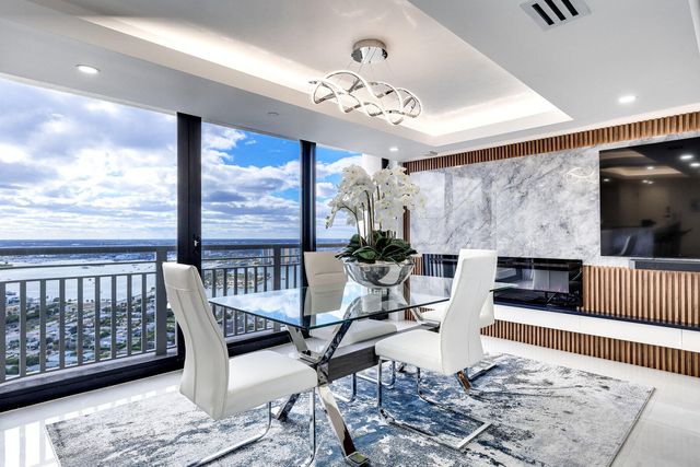 3000 N OCEAN Drive PH-A, Singer Island, FL 33404