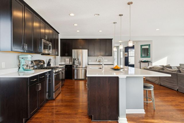 17819 Fielding Way, Lakeville, MN 55044