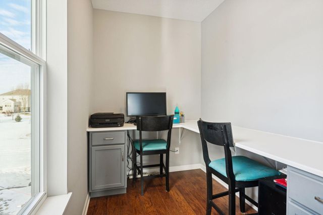 17819 Fielding Way, Lakeville, MN 55044