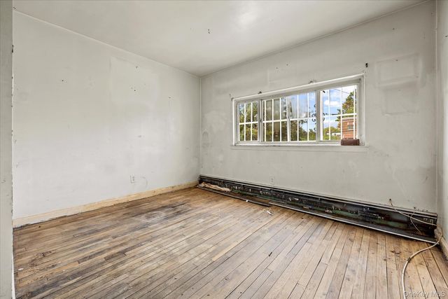 3768 Laconia Avenue, Bronx, NY 10469