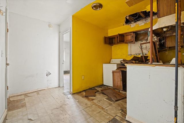 3768 Laconia Avenue, Bronx, NY 10469