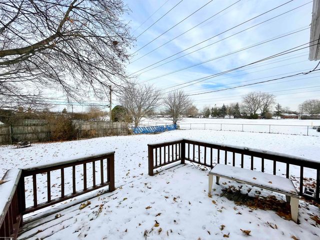 12531 Common Road, Warren, MI 48093