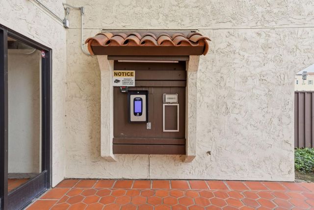 39931 Cedar Boulevard 305, Newark, CA 94560