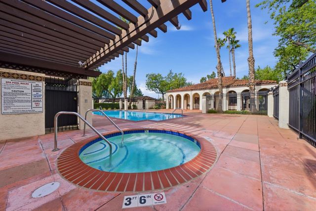 39931 Cedar Boulevard 305, Newark, CA 94560