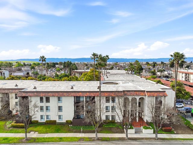 39931 Cedar Boulevard 305, Newark, CA 94560