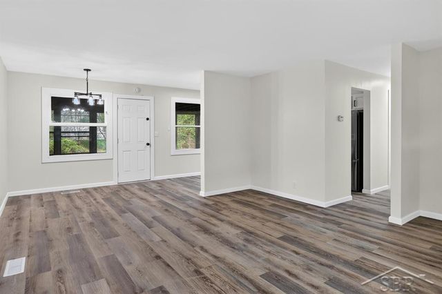 1813 Bayberry Lane, Flint, MI 48507