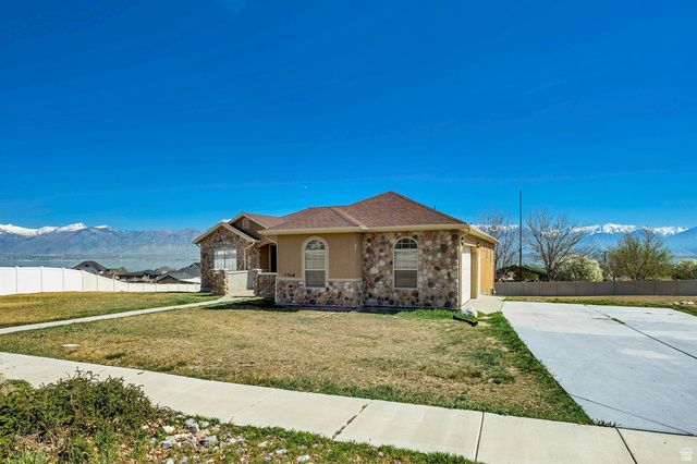 3964 S STARLIGHT DR, Saratoga Springs, UT 84045
