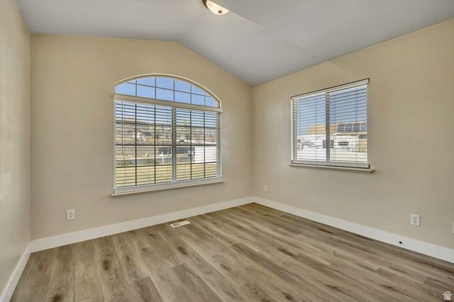 3964 S STARLIGHT DR, Saratoga Springs, UT 84045