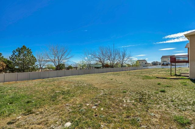 3964 S STARLIGHT DR, Saratoga Springs, UT 84045