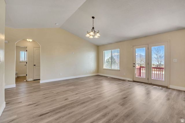 3964 S STARLIGHT DR, Saratoga Springs, UT 84045